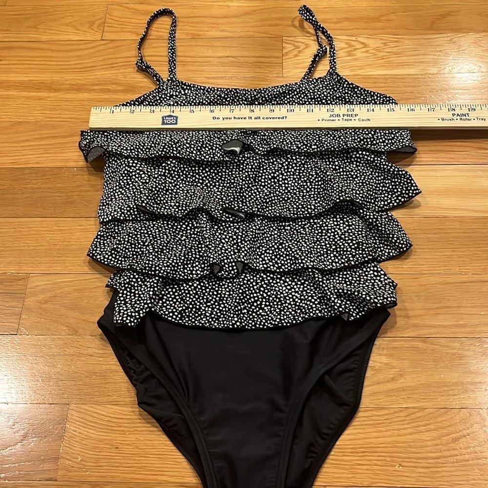 Shore Shapes women’s  ruffles polka dots one piece swim suit size 12 . - Picture 2 of 8